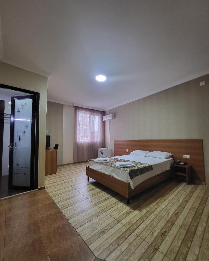 Hotel Elio Batumi Ngoại thất bức ảnh