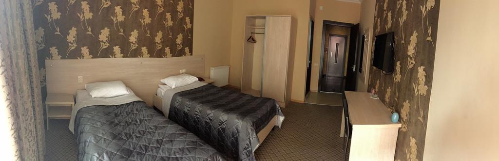 Hotel Elio Batumi Phòng bức ảnh